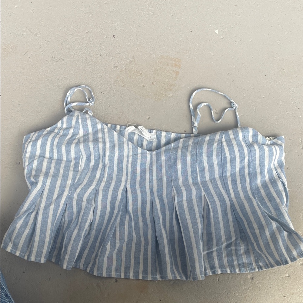 Forever 21 Blue and White Striped Crop Top